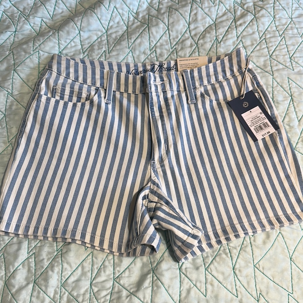 Universal Thread size 4 striped shorts
